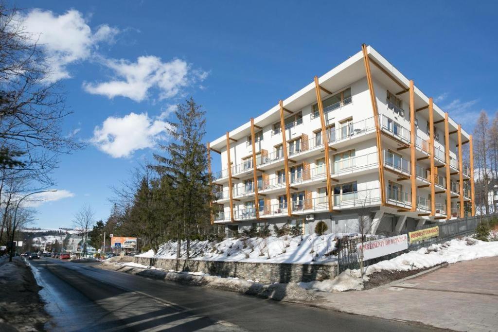 Silver Apartment